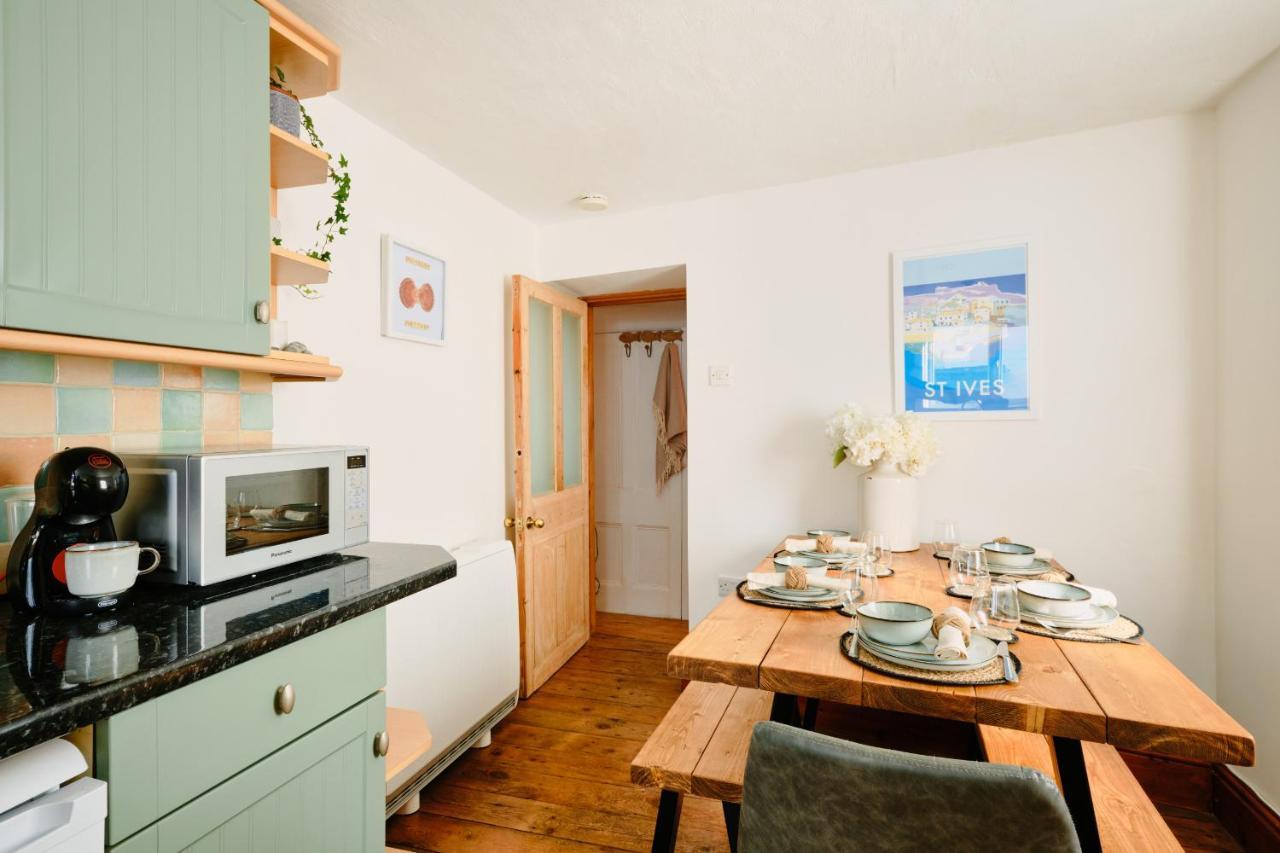 Scallop Cottage Porthleven Exteriör bild